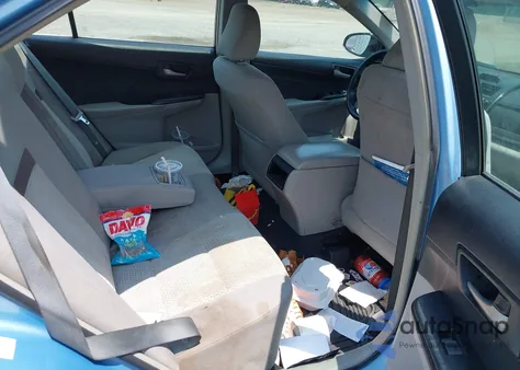 2013 Toyota Camry Le z USA, uszkodzony, nr VIN 4T1BF1FK8DU678723